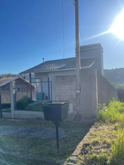 Casa com 1 quarto e 33m² à venda no bairro Emancipação, Parobe