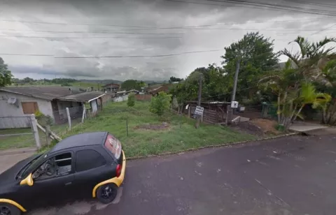 Terreno à venda no bairro Santa Teresinha, Taquara