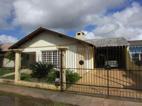 Casa com 3 quartos, 2 banheiros e 186m² à venda no bairro Cruzeiro do Sul, Taquara