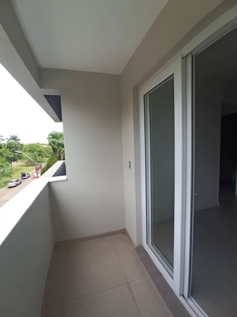 Apartamento com 2 quartos, 2 banheiros e 71m² à venda no bairro Recreio, Taquara