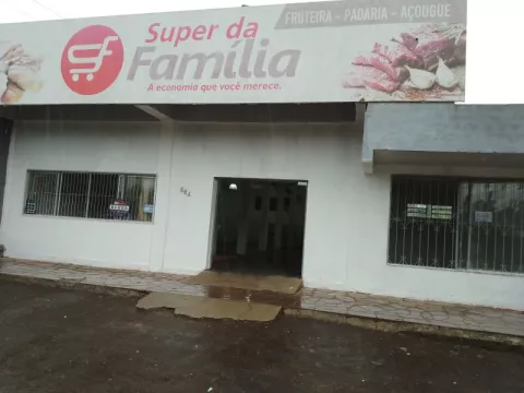 Sala com 200m² para alugar no bairro Paraiso, Parobe