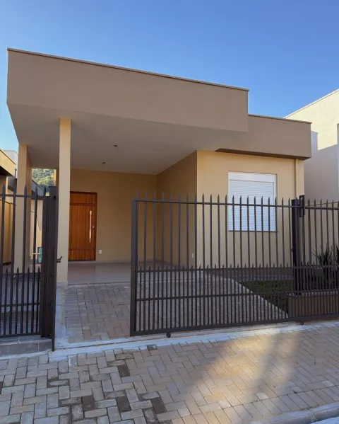 Casa com 2 quartos, 1 banheiro e 66m² à venda no bairro Viaduto, Igrejinha