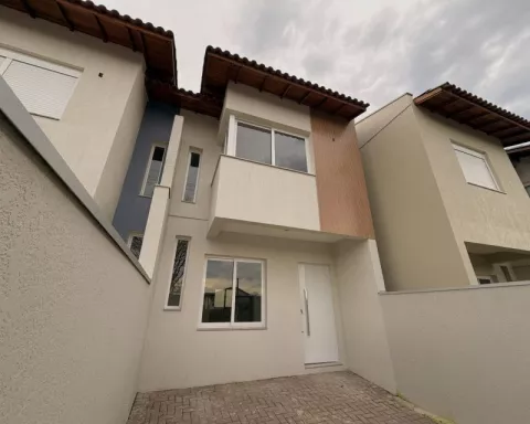 Sobrado com 2 quartos, 1 banheiro e 69m² à venda no bairro Bom Pastor, Igrejinha
