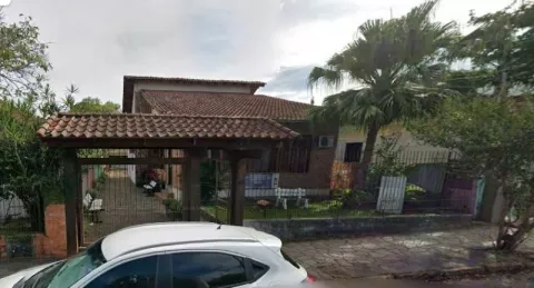 Casa Ampla com 2 Suítes